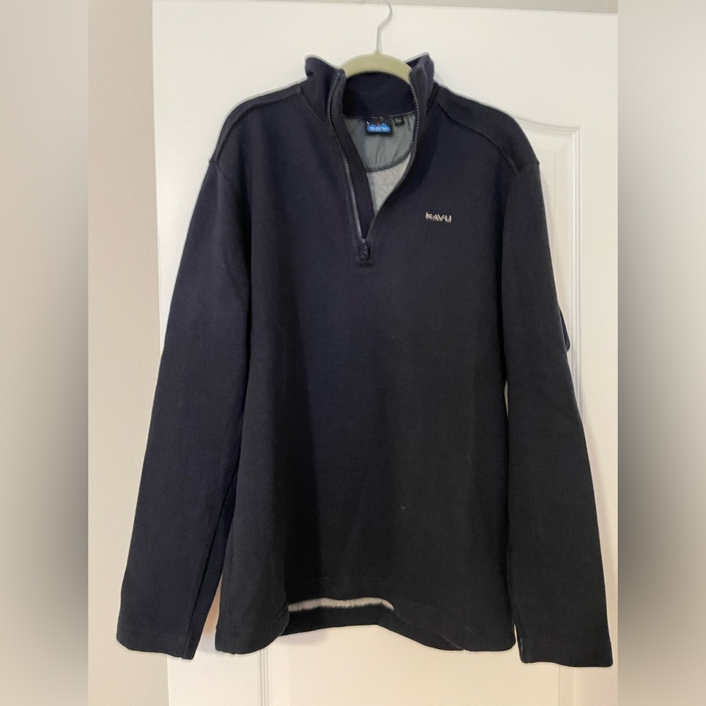 Kavu large men’s navy blue sweater